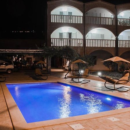 Unforgettable Sea View Apartments Bakota Подстрана Екстер'єр фото