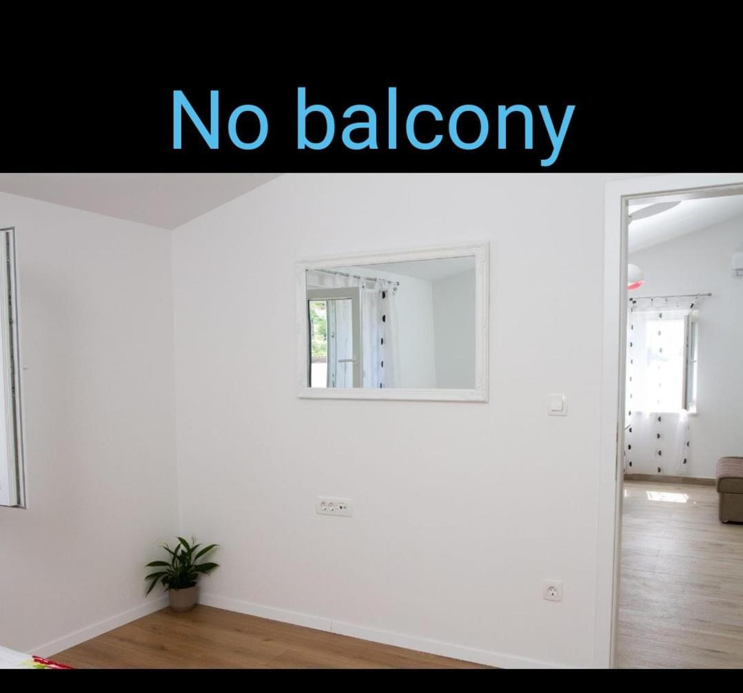 Unforgettable Sea View Apartments Bakota Подстрана Номер фото